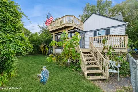 310 Front St, Union Beach, NJ 07735