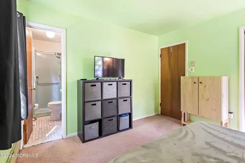 Bedroom - 475 Beech Ave, Galloway, NJ 08205 photo 2 of 3