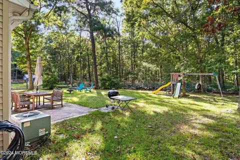 Exterior - 475 Beech Ave, Galloway, NJ 08205 photo 2 of 4