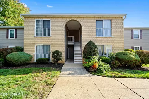 509 Harding Rd #2, Freehold, NJ 07728