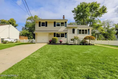 158 Statesir Pl, Red Bank, NJ 07701