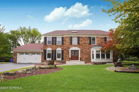 11 Sweet Ct, Marlboro, NJ 07746