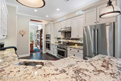 105 Arborridge Dr, Forked River, NJ 08731 photo 17
