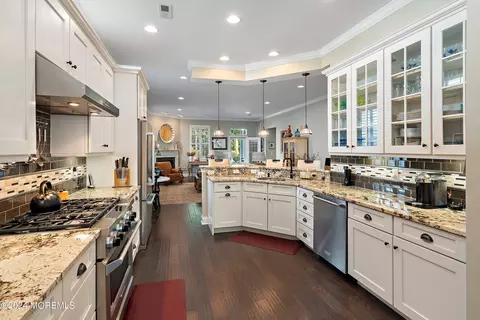 105 Arborridge Dr, Forked River, NJ 08731 photo 12