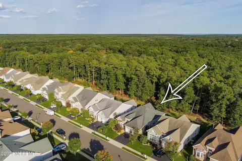 105 Arborridge Dr, Forked River, NJ 08731 photo 5