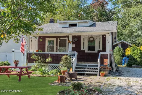 1813 S N St, West Belmar, NJ 07719