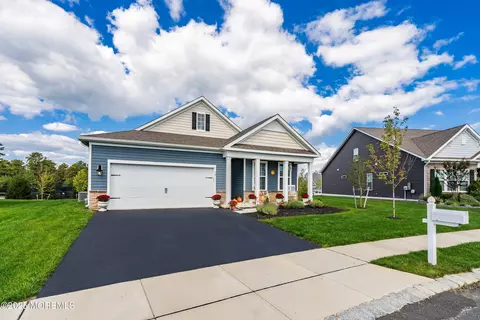58 Raccoon Ln, Barnegat, NJ 08005