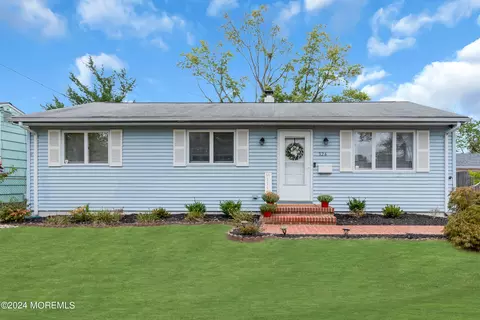 326 Bellanca Rd, Brick, NJ 08723