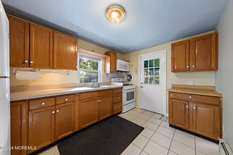 Kitchen - 431 Cedar Ave, Leonardo, NJ 07737 photo 1 of 1