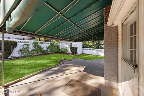 Exterior - 431 Cedar Ave, Leonardo, NJ 07737 photo 7 of 7