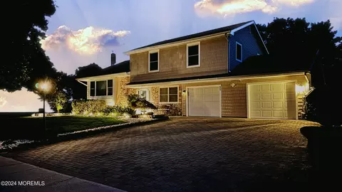 Exterior - 55 Old Bridge Dr, Howell, NJ 07731 photo 18 of 18