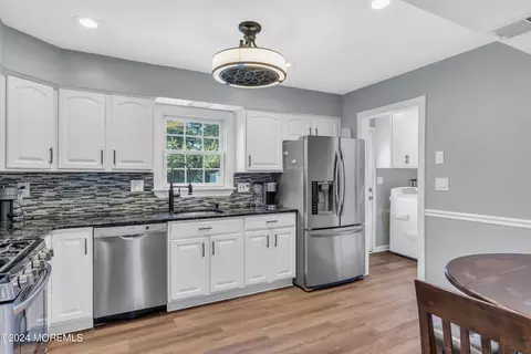 Kitchen - 55 Old Bridge Dr, Howell, NJ 07731 photo 2 of 3