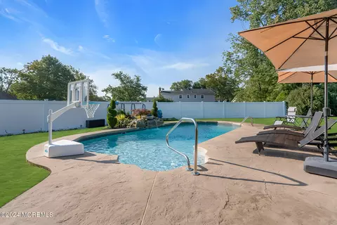 Exterior - 55 Old Bridge Dr, Howell, NJ 07731 photo 13 of 18