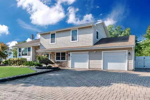 Exterior - 55 Old Bridge Dr, Howell, NJ 07731 photo 3 of 18