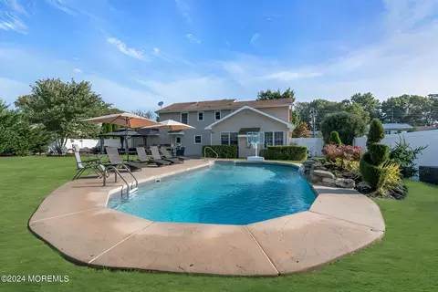 Exterior - 55 Old Bridge Dr, Howell, NJ 07731 photo 9 of 18