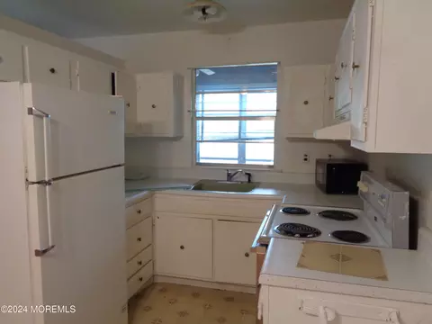 Kitchen - 615 Willow #A, Whiting, NJ 08759 photo 1 of 1