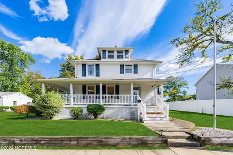 27 Johnson Ave, Matawan, NJ 07747