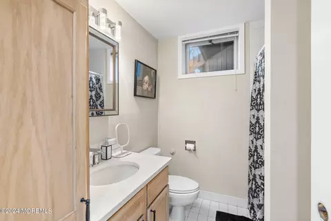 Bath - 611 Center St, Forked River, NJ 08731 photo 2 of 2