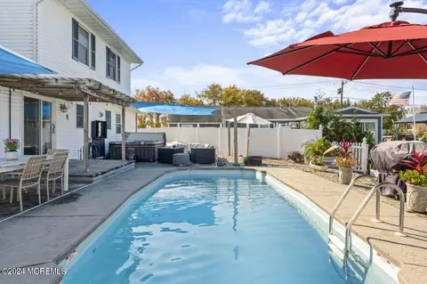 Exterior - 1200 Grebe Ct, Forked River, NJ 08731 photo 3 of 3