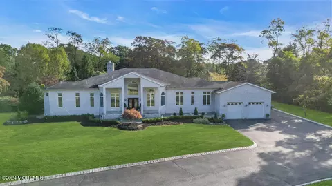 27 Revolutionary Rd, Colts Neck, NJ 07722
