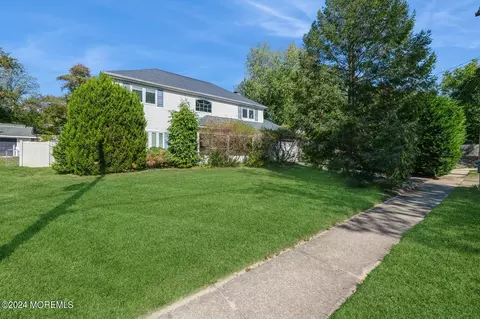 28 Quail Rd, Jackson, NJ 08527