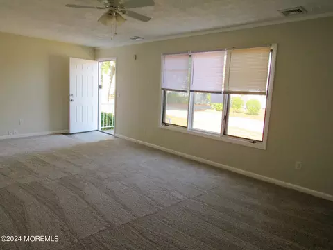 Living - 765 Pine Dr, Brick, NJ 08723 photo 1 of 2