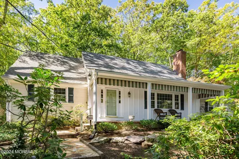 819 Rathjen Rd, Brielle, NJ 08730 photo 6