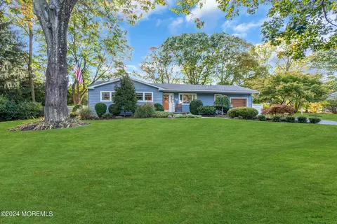 16 Majestic Ave, Lincroft, NJ 07738