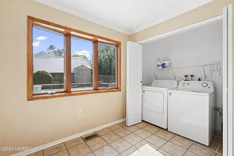 1749 Hillside Pl, Forked River, NJ 08731 photo 5