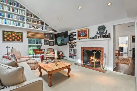 Living - 154 Rumson Rd, Rumson, NJ 07760 photo 3 of 3