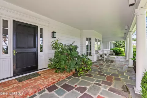 Exterior - 154 Rumson Rd, Rumson, NJ 07760 photo 5 of 12