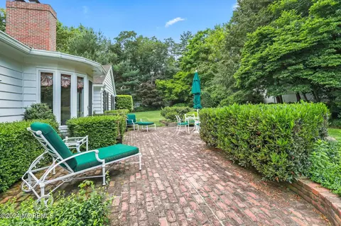 Exterior - 154 Rumson Rd, Rumson, NJ 07760 photo 7 of 12
