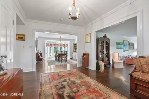 Entry Way - 154 Rumson Rd, Rumson, NJ 07760 photo 1 of 2