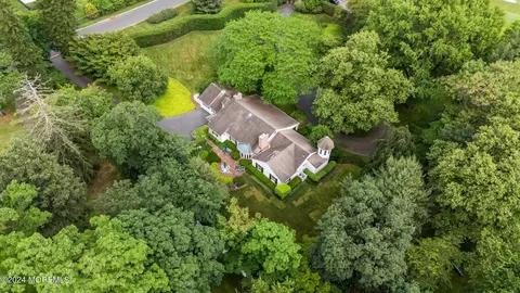 View/Area - 154 Rumson Rd, Rumson, NJ 07760 photo 4 of 5