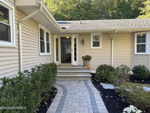 509 Ely Harmony Rd, Millstone, NJ 08510
