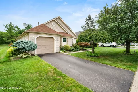 2556 Brenton Ln, Toms River, NJ 08755