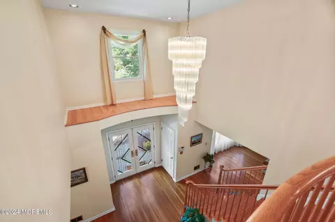 Entry Way - 6 Emerald Ct, Freehold, NJ 07728 photo 4 of 4