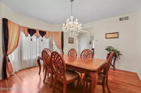 Dining - 6 Emerald Ct, Freehold, NJ 07728 photo 2 of 2