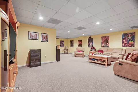 Other - 6 Emerald Ct, Freehold, NJ 07728 photo 3 of 8
