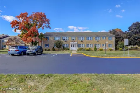 75 Stonehurst Blvd #A, Freehold, NJ 07728