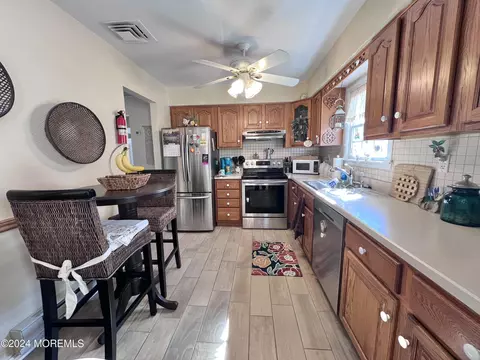 Kitchen - 18 Lamb Rd, Brick, NJ 08724 photo 2 of 2