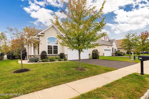 55 Sequoia Pkwy, Ocean, NJ 07712