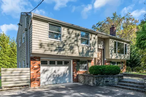 593 Prospect Ave, Little Silver, NJ 07739