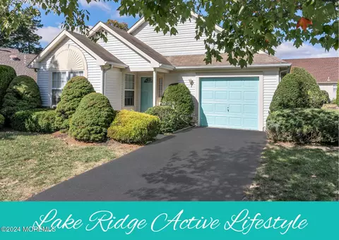 2664 Rockport Ln, Toms River, NJ 08755