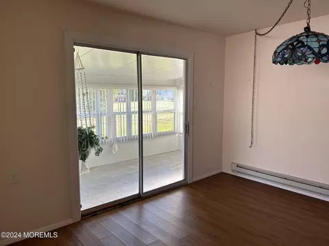 38 Markham Rd, Brick, NJ 08724 photo 4