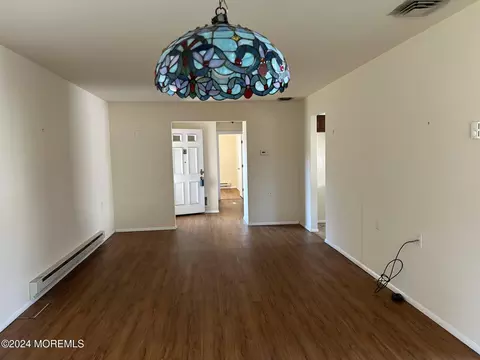 38 Markham Rd, Brick, NJ 08724 photo 3