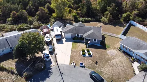 View/Area - 4 Heron Ct, Forked River, NJ 08731 photo 2 of 13