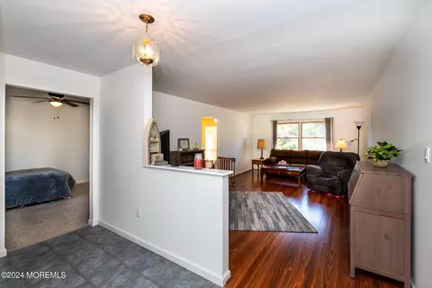Entry Way - 4 Heron Ct, Forked River, NJ 08731 photo 3 of 3