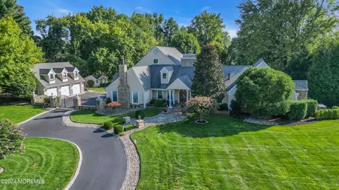 28 Fox Hedge Rd, Colts Neck, NJ 07722