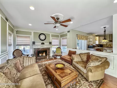 16 Leone Blvd, Jackson, NJ 08527 photo 13